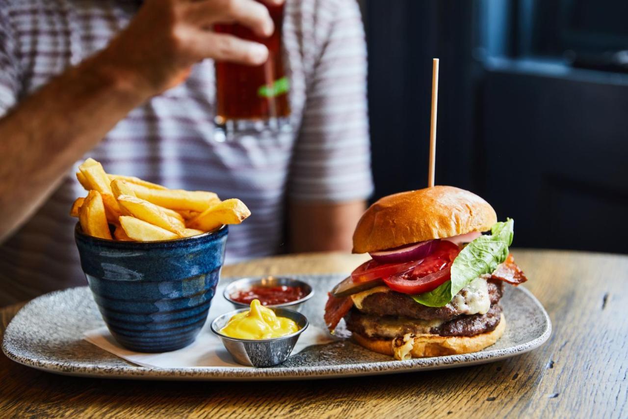 The Wellington Arms - Basingstoke-Reading Hotel Heckfield Luaran gambar